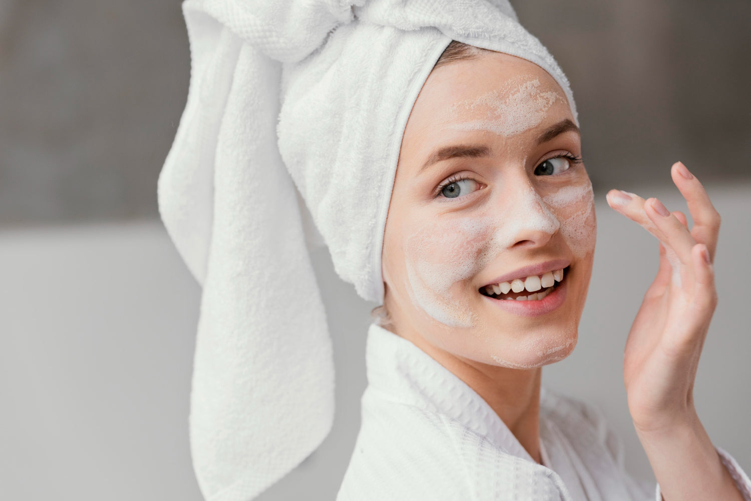 How to Choose the Right Face Wash for Your Skin Type