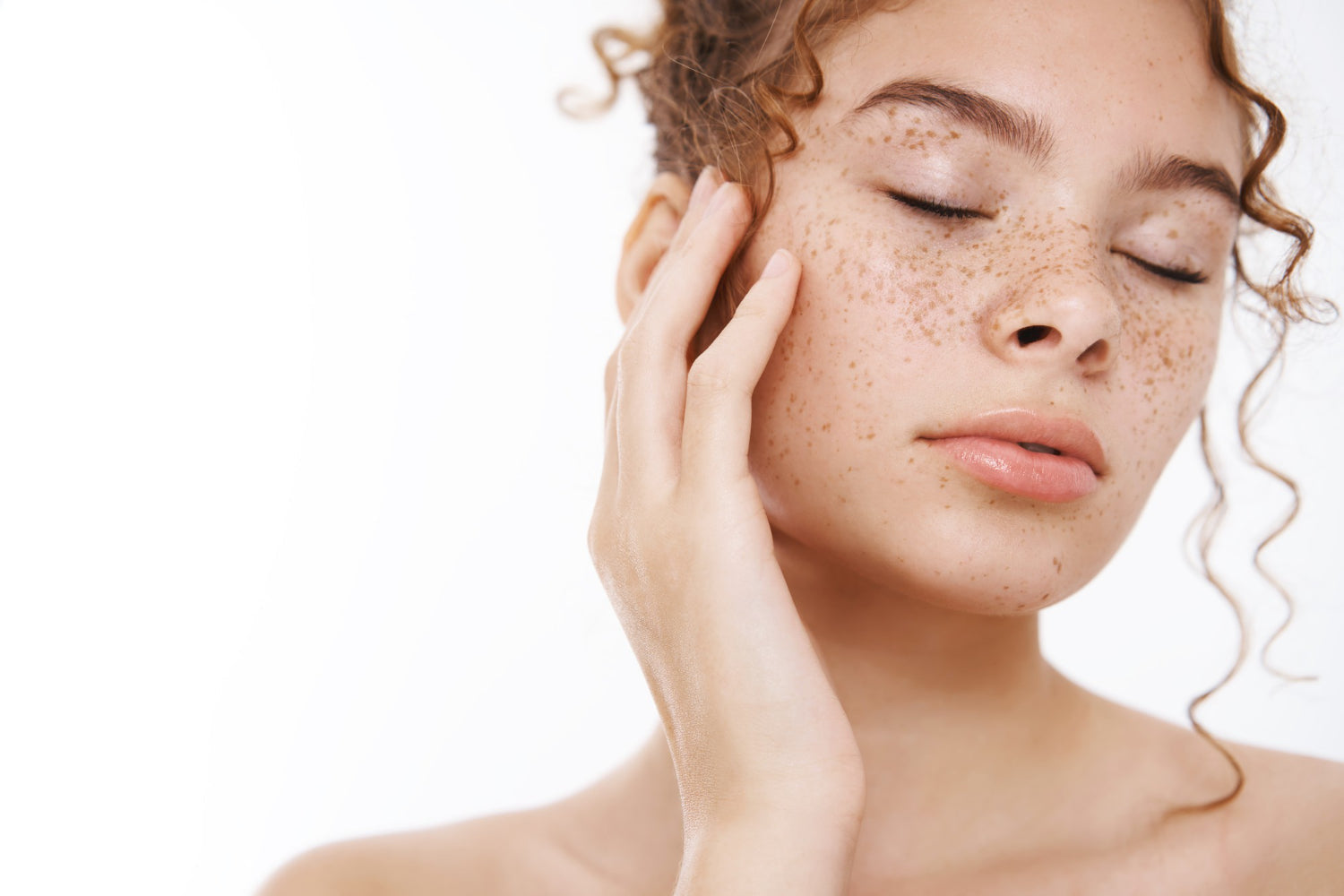 Understanding Hyperpigmentation: What Causes Dark Spots On Your Skin?